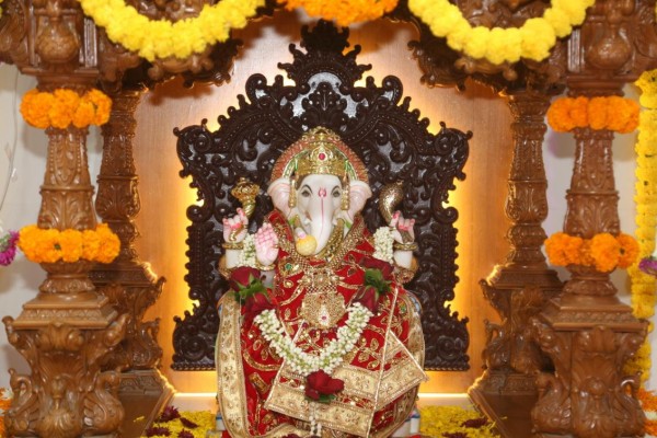 Annakut Darshan at VishvUmiyadham Temple Jaspur