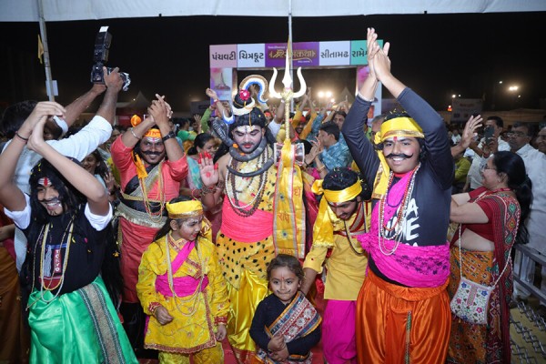 Shri Ramkatha at Nikol, Ahmedabad Day-3